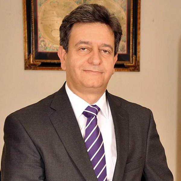 Dr. Pablo Kuri Morales