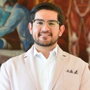 Dr. Luis Arturo Camacho Silvas